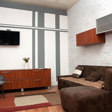 Apt In The Center Of The Town Near The Opera House Appartamento Leopoli Esterno foto