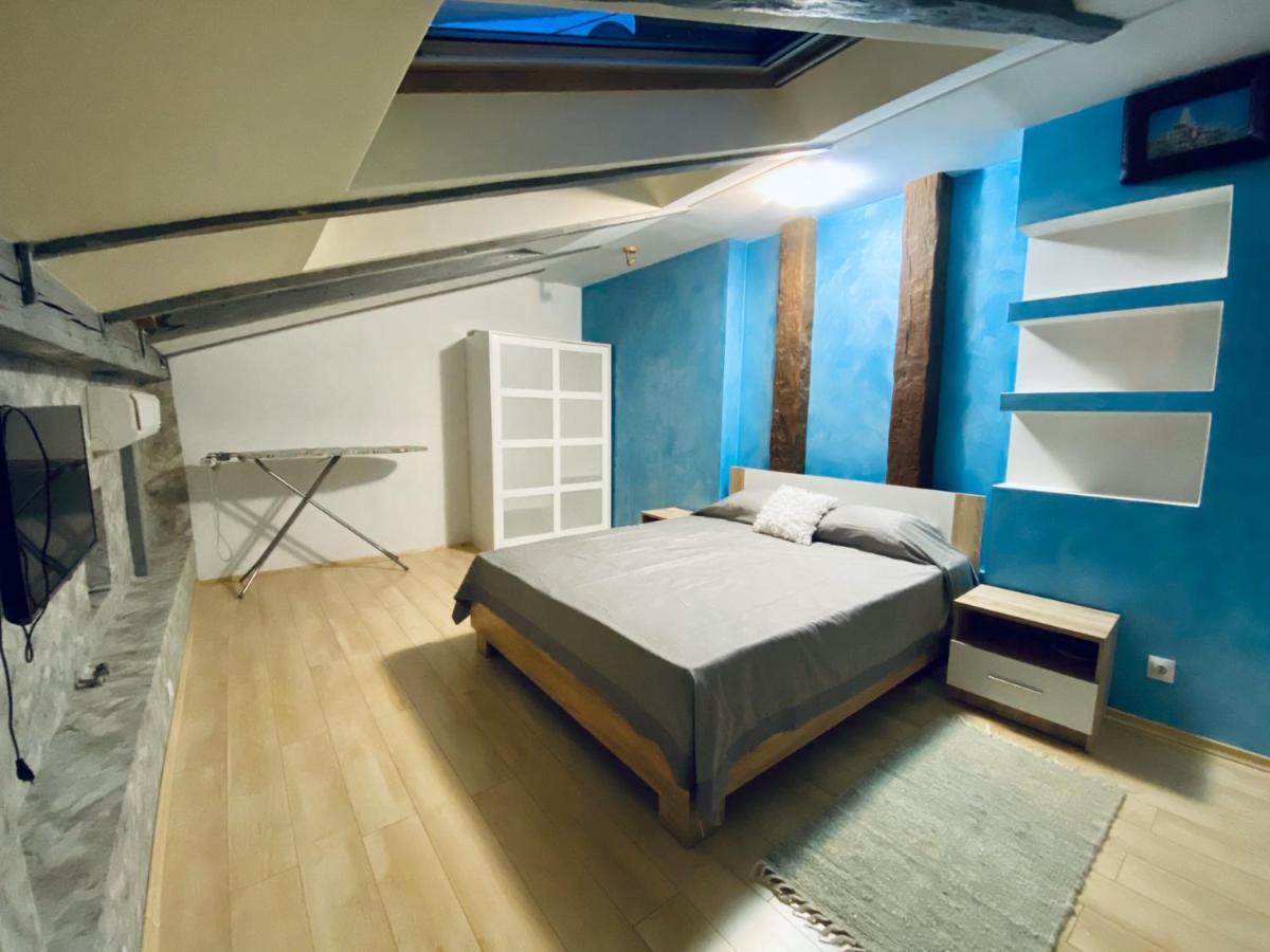 Apt In The Center Of The Town Near The Opera House Appartamento Leopoli Esterno foto