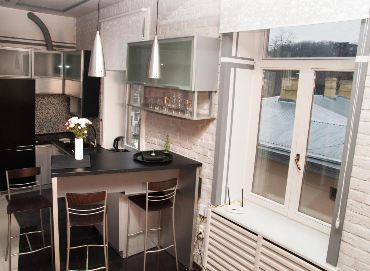 Apt In The Center Of The Town Near The Opera House Appartamento Leopoli Esterno foto