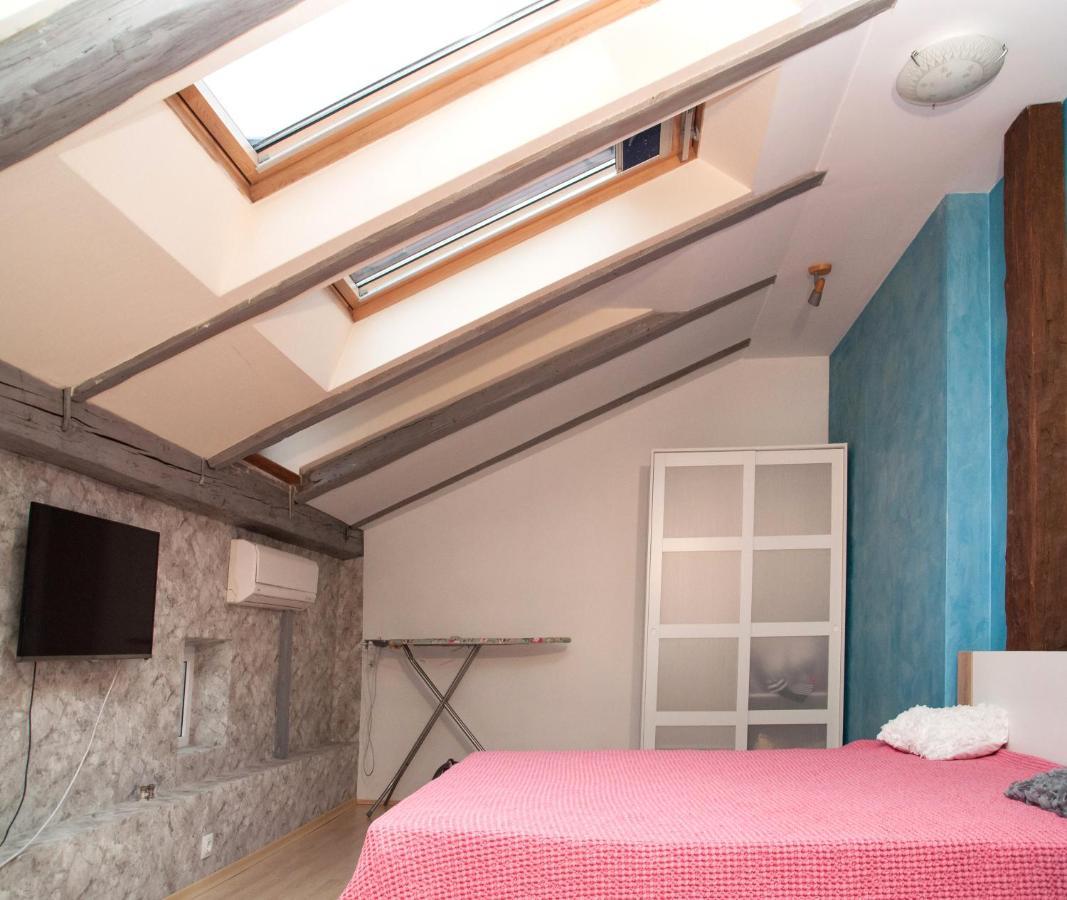 Apt In The Center Of The Town Near The Opera House Appartamento Leopoli Esterno foto